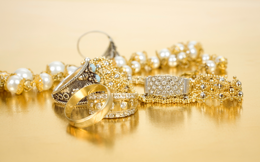 Fashionable Pairing of Gold Accessories