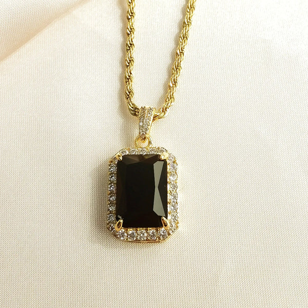 Black Gemstone Pendant  Necklace